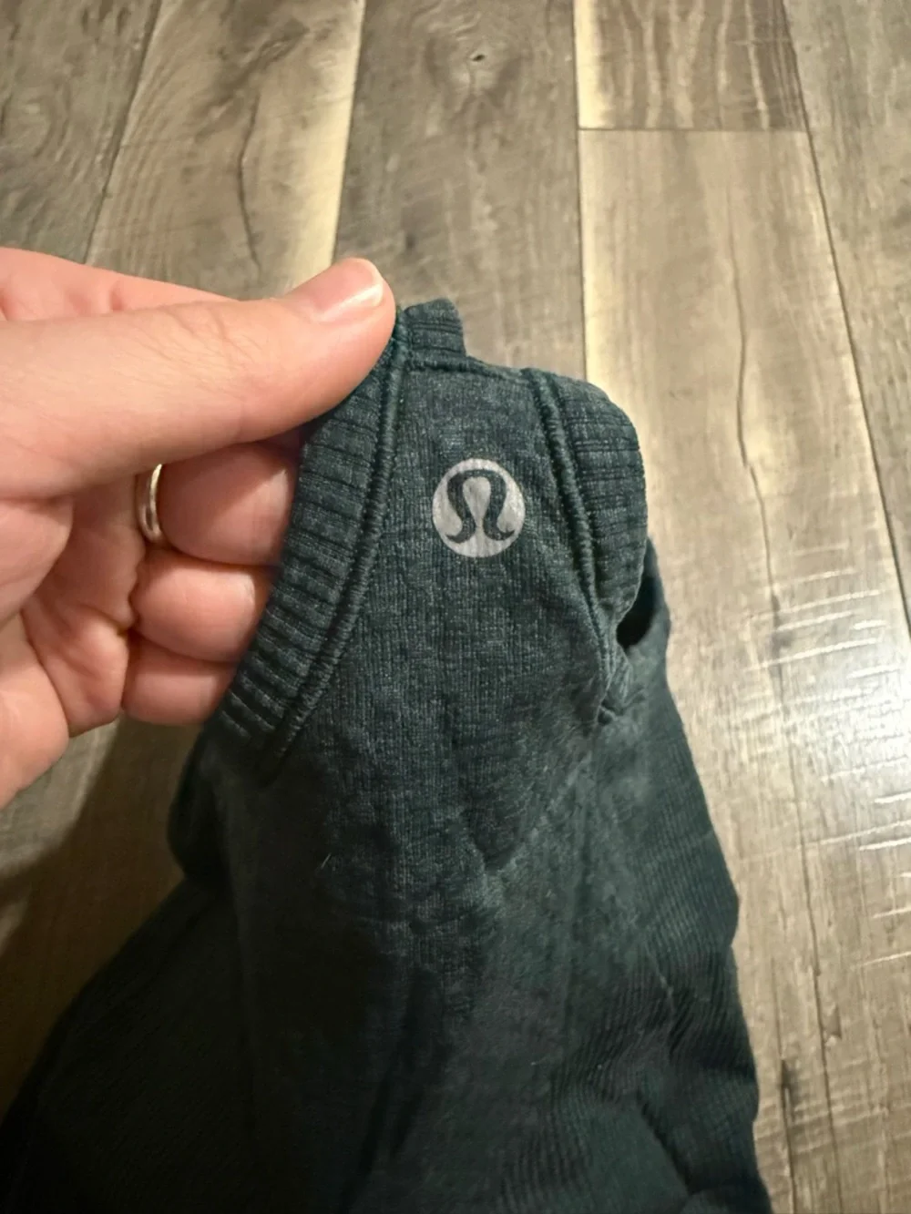 Lululemon Ribbed Tank Top - Picture 3 of 4